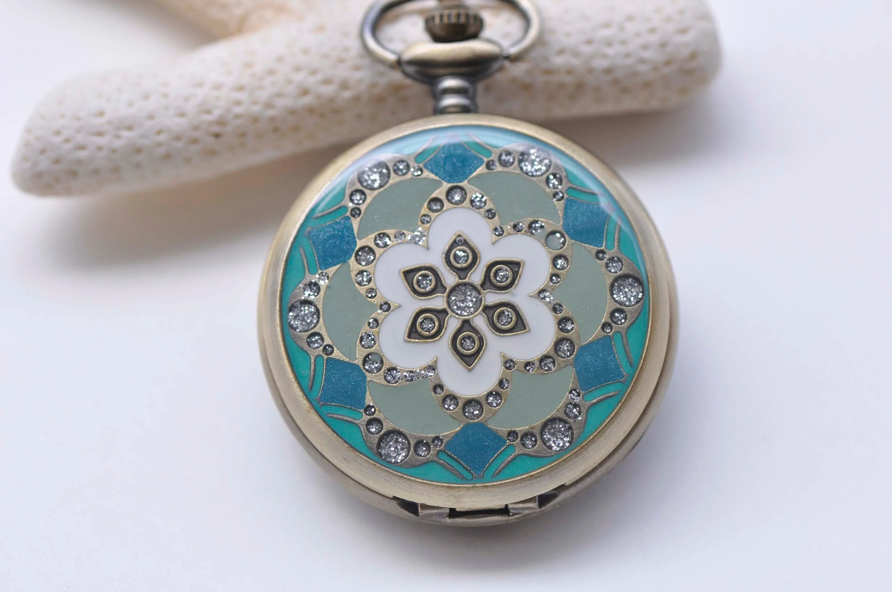 1 PC Antique Bronze Enamel Flower Large Pocket Watch Necklace 47mm