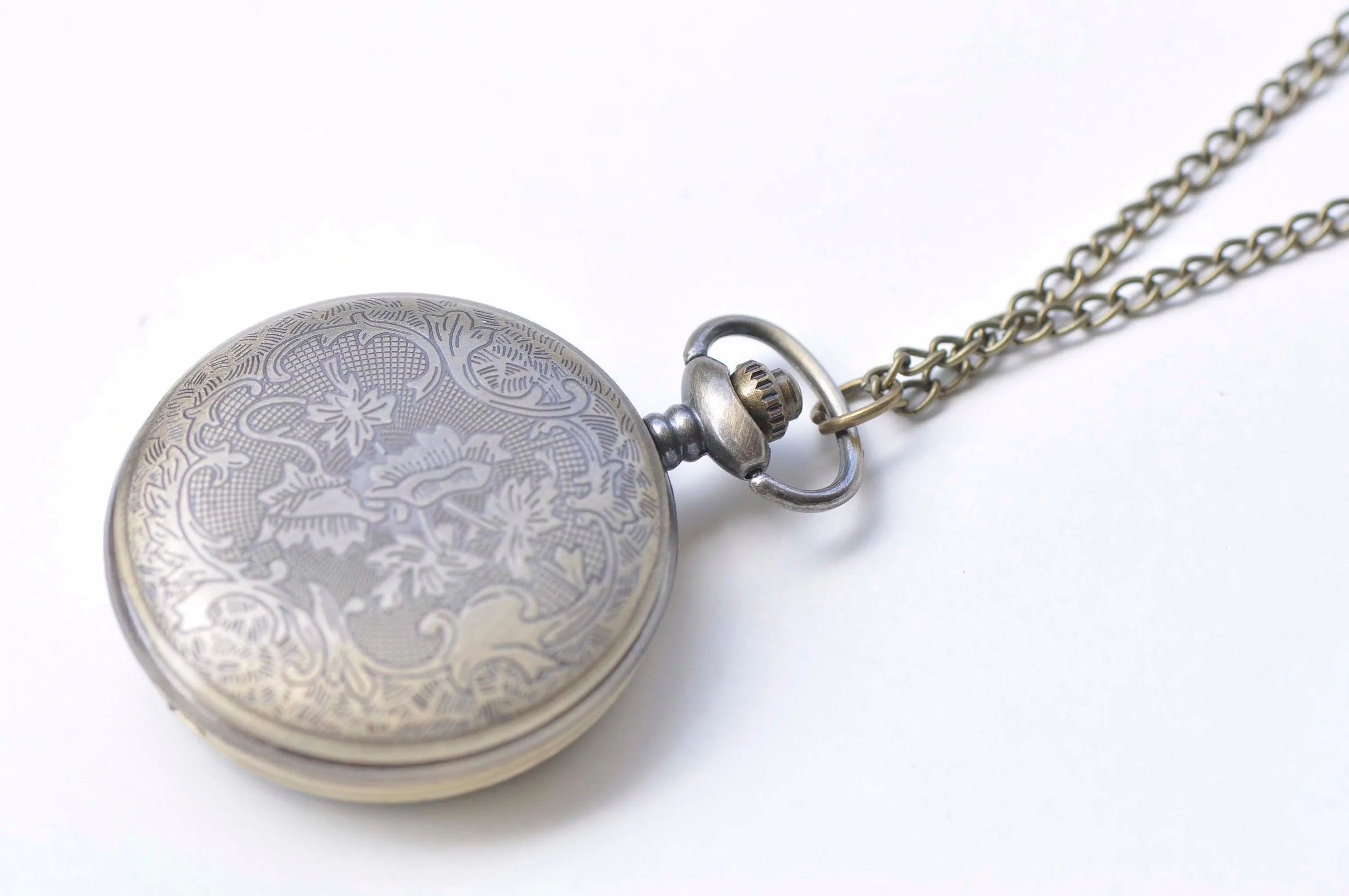1 PC Antique Bronze Enamel Flower Large Pocket Watch Necklace 47mm