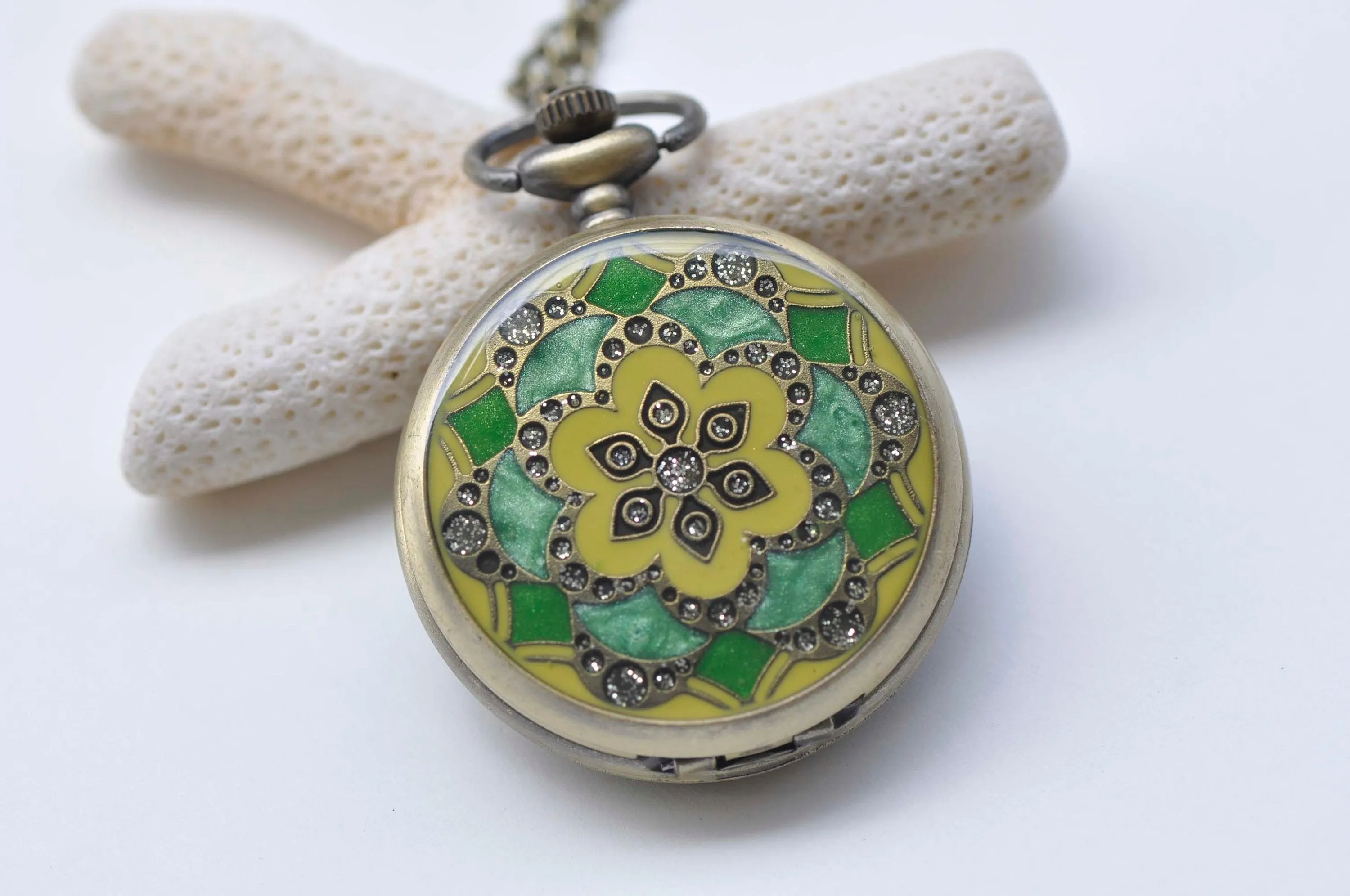 1 PC Antique Bronze Enamel Flower Large Pocket Watch Necklace 47mm