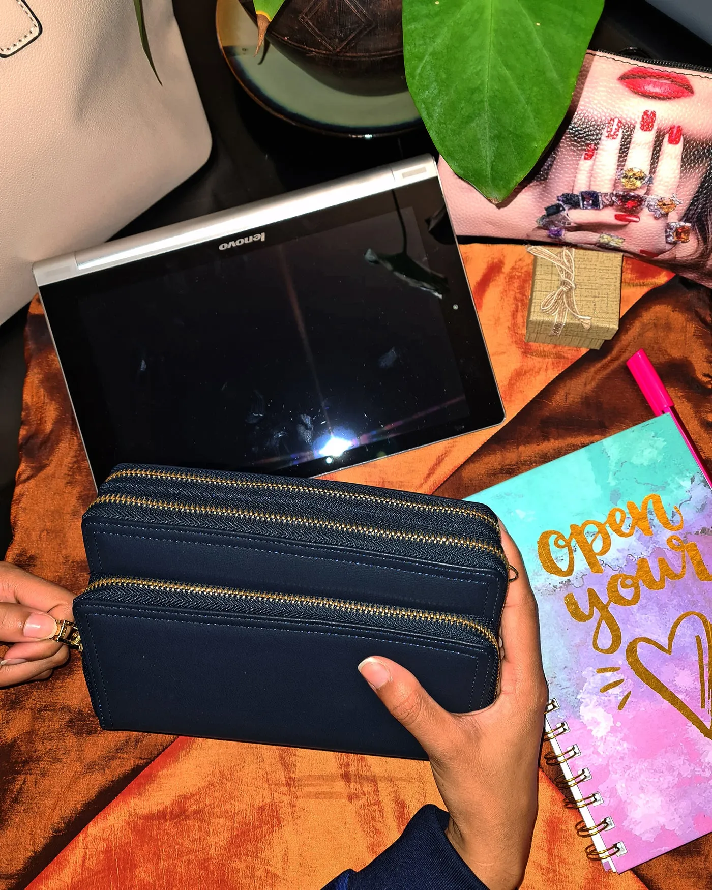 Fino F6917 Faux Leather Card Holder/ Clutch Bag/ Phone Bag/ Bag Organiser