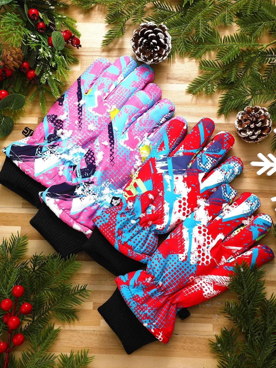 Honoson 2 Pairs Kids Snow Gloves Winter Waterproof Ski Gloves for Boys Girls Outdoor Toddler Snowboard Warm Youth Clothes