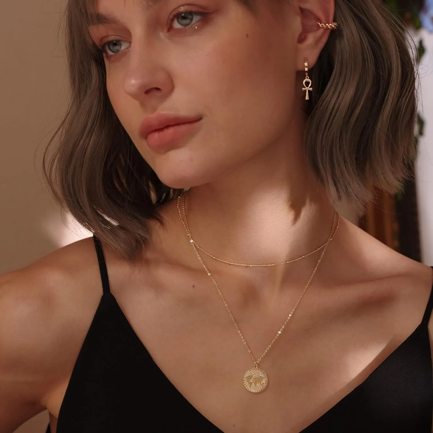 MEVECCO Dainty Coin Necklace 18k Gold Plated Vintage Disk Hammered Pendant Goddess Worship Celebrity Circle Medal Reversible Chic Genuine Ancient Greek Character Carving Necklace Gifts for Her