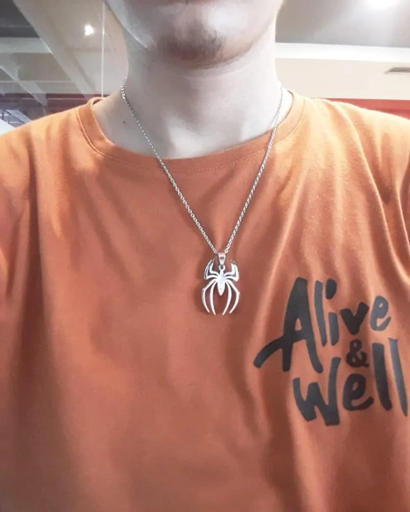 Spider Necklace for Men Women Titanium Stainless Steel Gold Silver Lightweight Fashion Anime Goth Cool Hippie Spider Man Pendant Necklace
